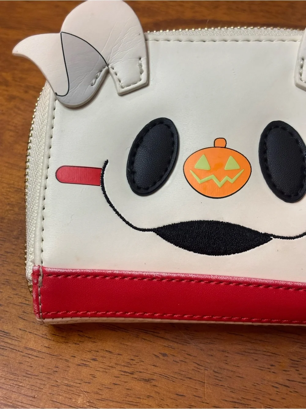 Disney Nightmare Before Christmas Zero Candy Cane Glow In The Dark Wallet